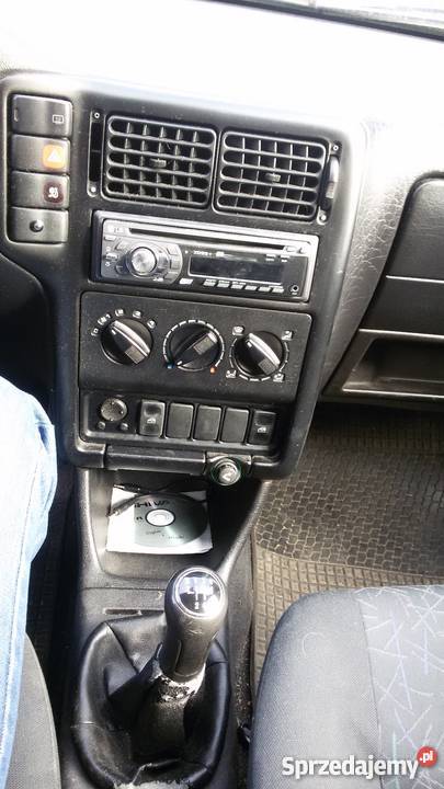 VW Polo Classic 16 benzyna rocznik 96 Chojna