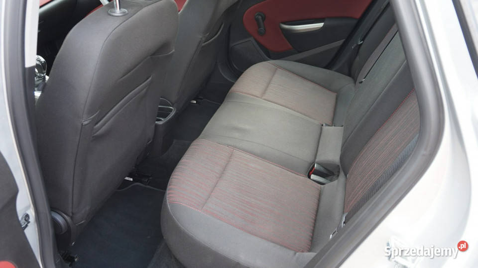 Opel Astra zarejestrowany ubezpieczony Gwarancja sprzedam