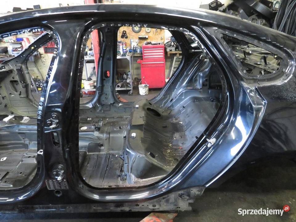 PRÓG SŁUPEK LEWY BOK LRC JAGUAR XF X260 osobowe