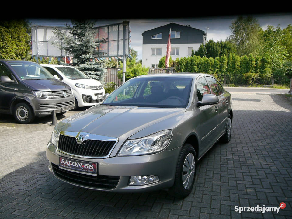 koda Octavia 16mpi Stan b 100bezwypadkowy bez tempomat Częstochowa