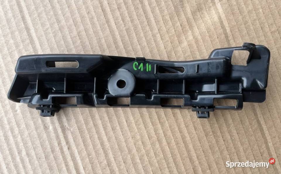 TOYOTA AYGO II B4 PRAWY SLIZG 525750H041