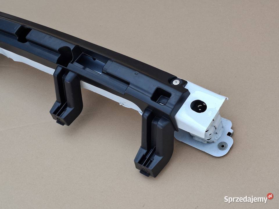 DACIA SANDERO III 3 BELKA ZDERZAKA TYŁ ŚLIZG