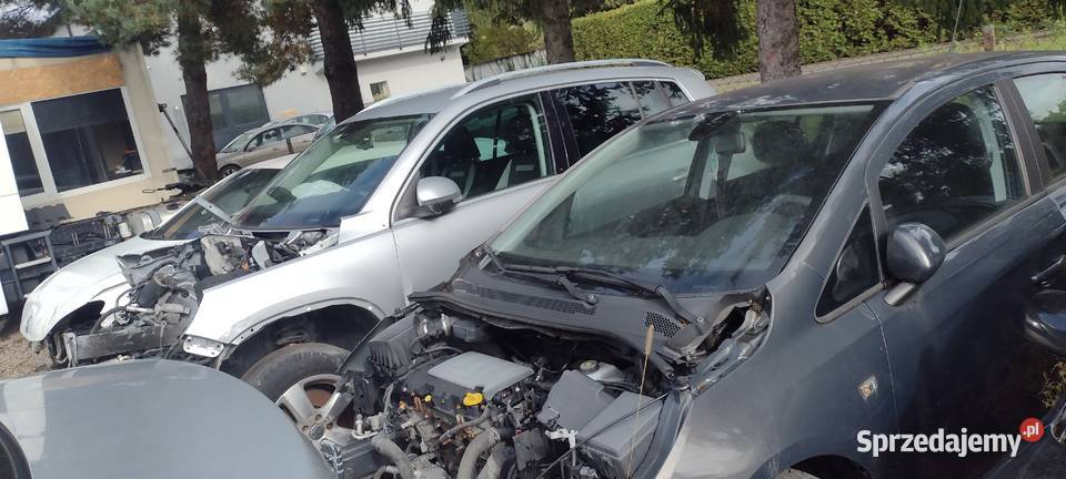 3 auta uszkodzone 2xvwopel corsa eokazja Podłęże
