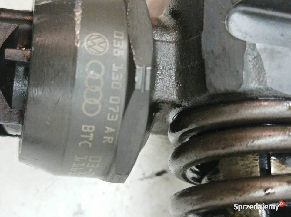 POMPOWTRYSKIWACZ 038130073AR 19 TDI VW osobowe