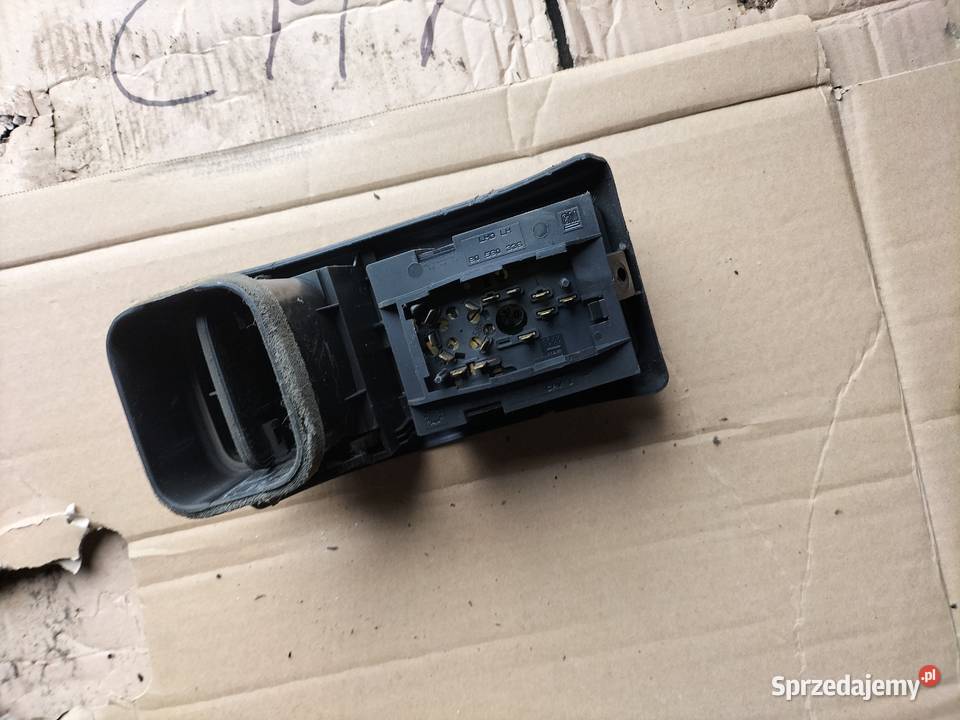 ASTRA G WŁĄCZNIK PRZEŁĄCZNIK ŚWIATEŁ KRATKA osobowe Kamień-Kolonia