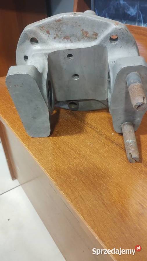 Zwrotnica Iveco Trakker ciężarowe małopolskie Łazy