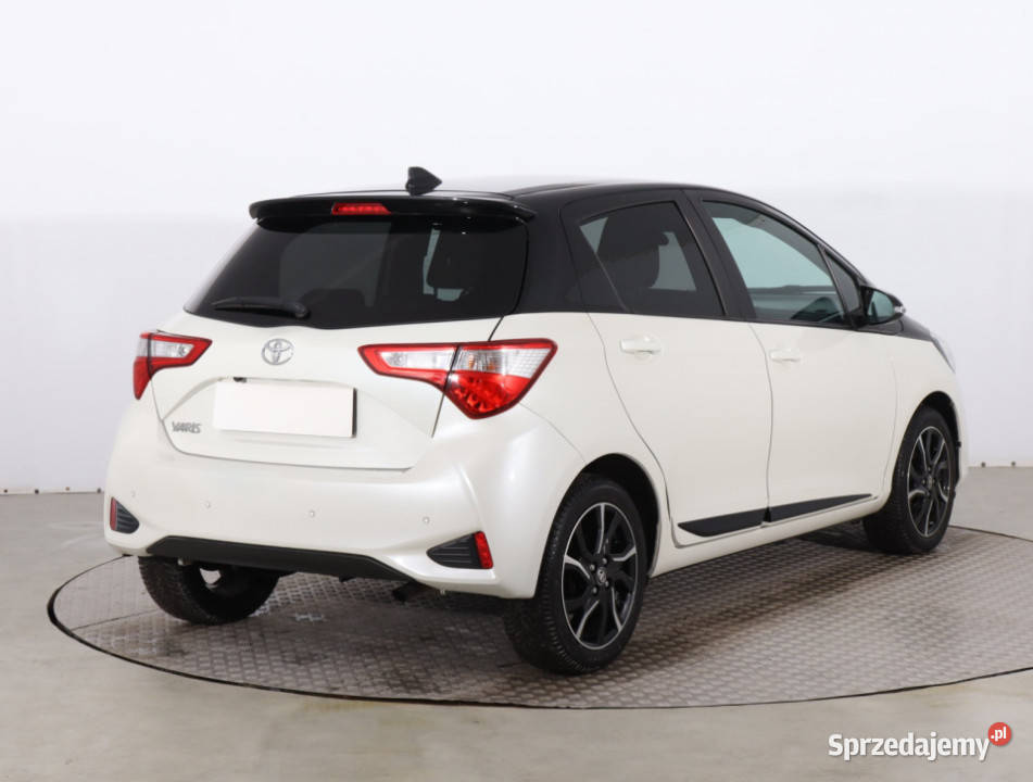 Toyota Yaris 15 Dual VVTi Hatchback Piaseczno