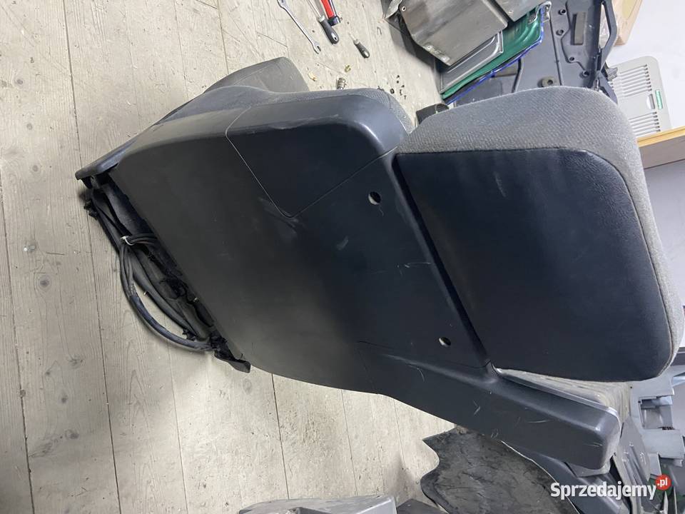 Fotel Isri Man Iveco Daf Renault Mercedes Prawy Motoryzacja lubuskie Maszewo sprzedam
