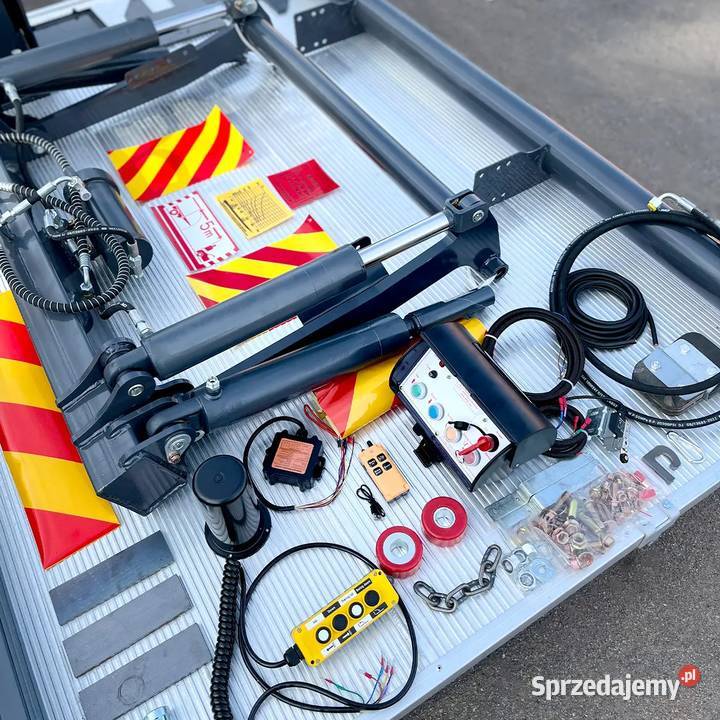 Windy hydrauliczne BEAUWAY 10105 12V 1000 łódzkie