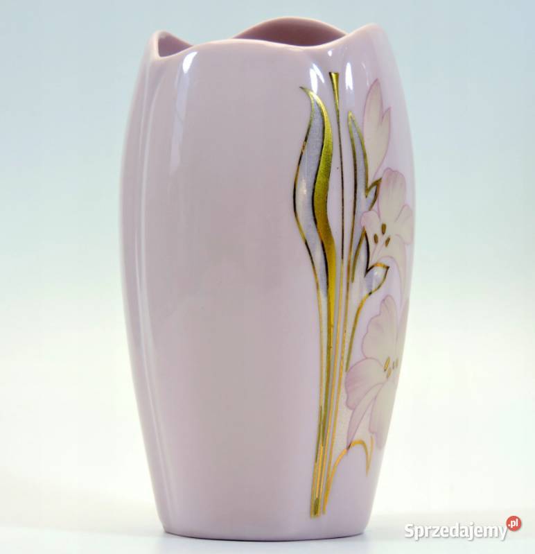 Wazonik z różowej porcelany RGK Latoszyn