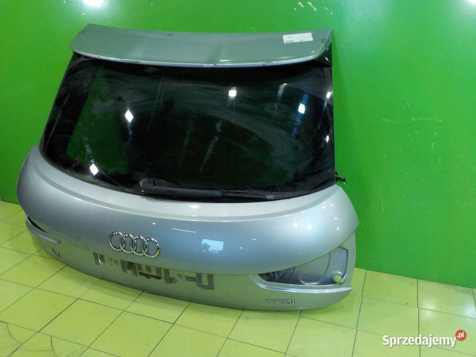 AUDI A1 8X klapa tyl Suków