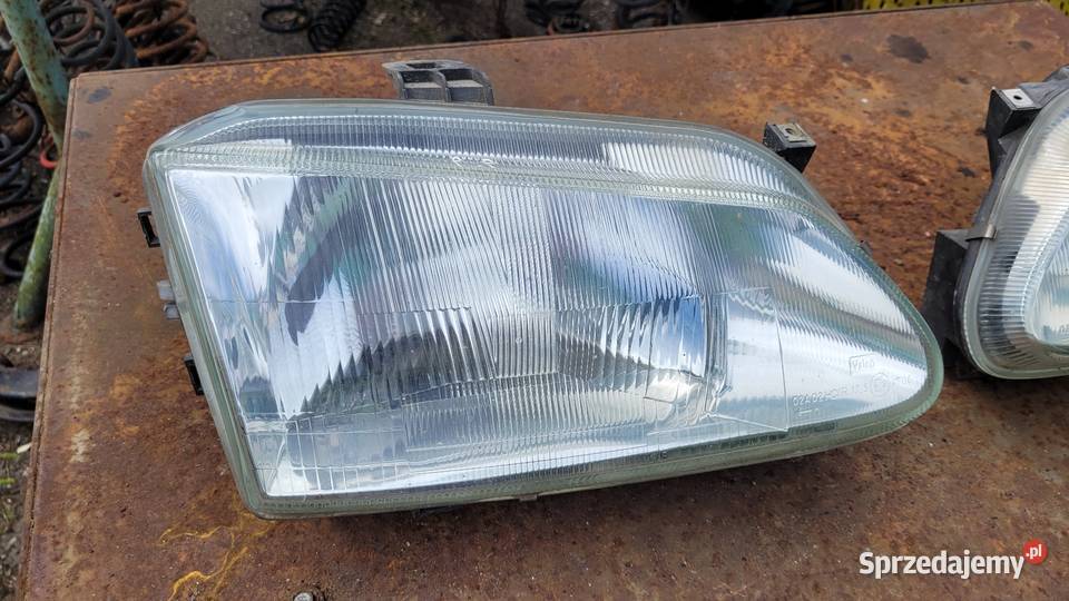 Lampy przód Renault Megane 1 Łagów