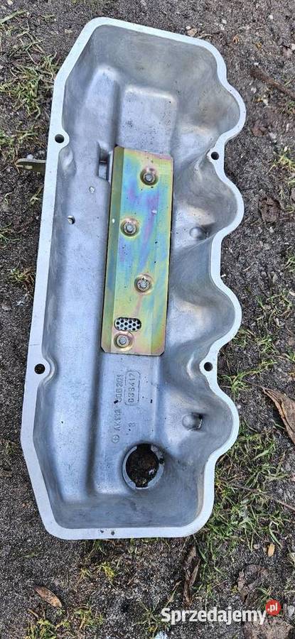 TarpanFSONowaZ epoki pokrywa zaworów Fiat 125 Pozostałe Barlinek sprzedam
