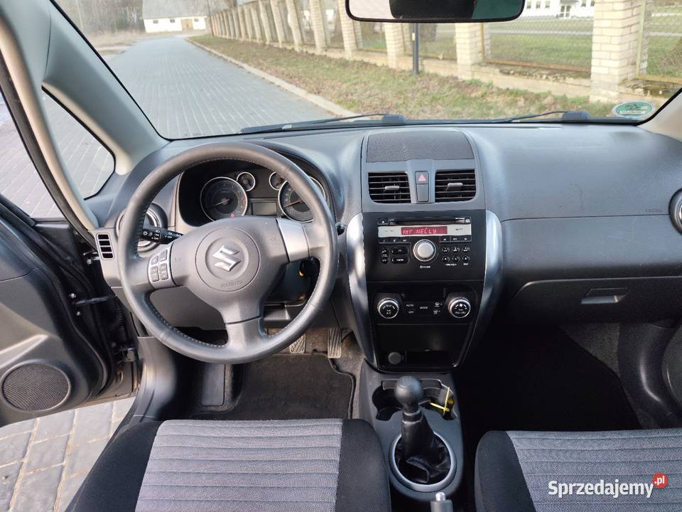 Świeżo sprowadzony śliczny Suzuki SX4 Krasnobród