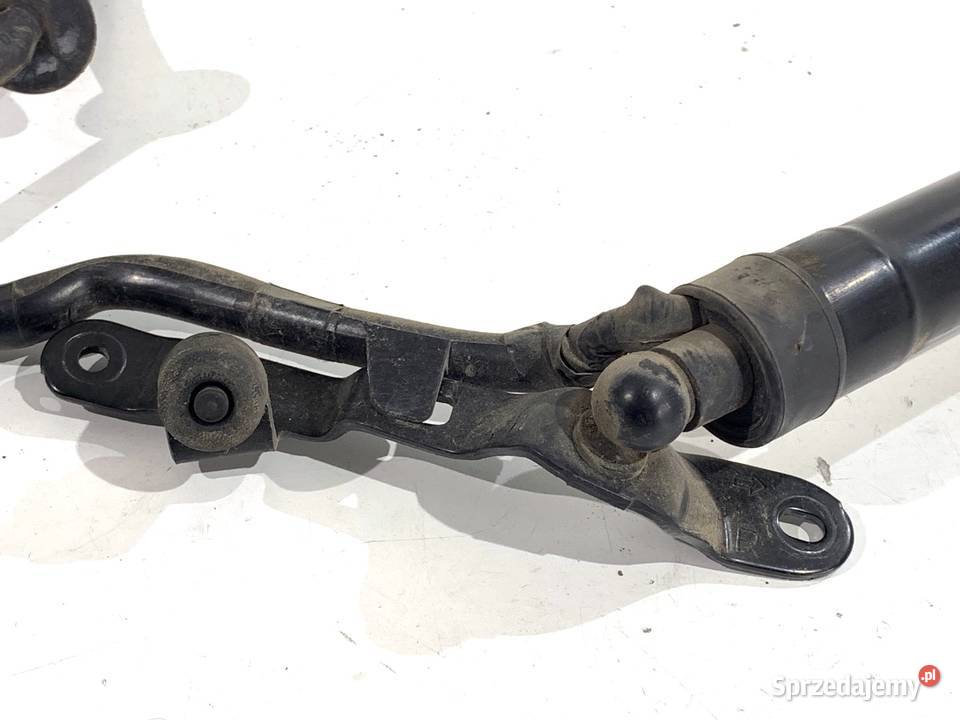 SIŁOWNIK TELESKOP KLAPY PRAWY TOYOTA RAV 4 IV