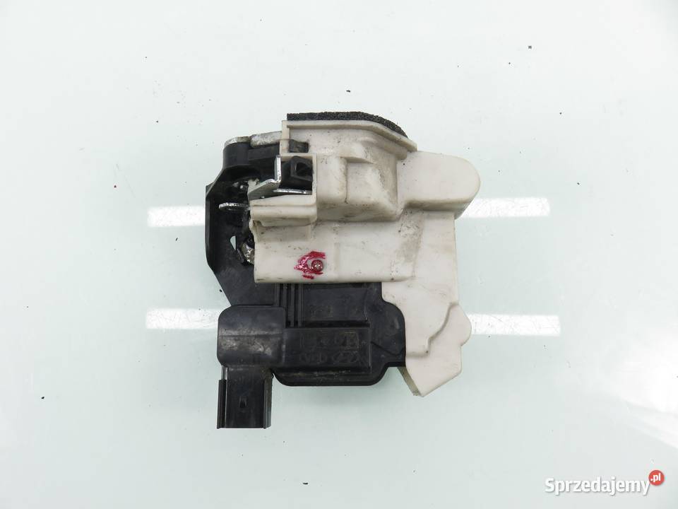 ZAMEK PRAWY TYLNY KIA RIO III 4 PIN osobowe