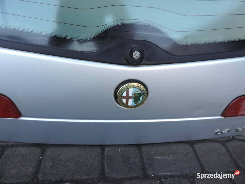 ALFA ROMEO 145 TYLNA KLAPA BAGAŻNIKA 3D HB 612A Rok produkcji 1999