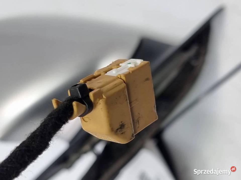 LUSTERKO LEWE AUDI A8 D3 LY7W Lipno