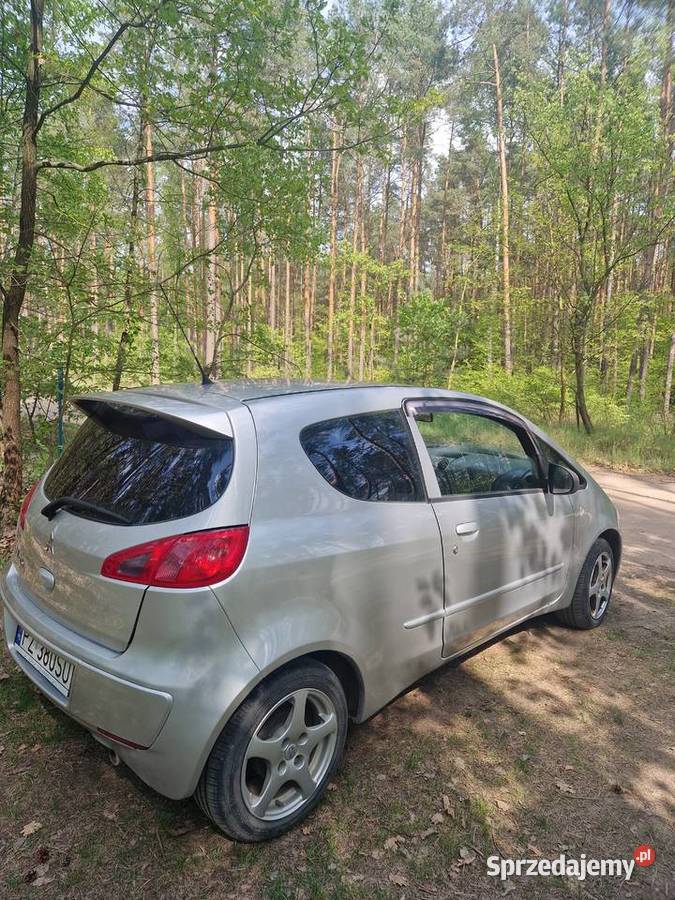 Mitsubishi Colt 13 benzyna z 2007roku Srebrny 95KM wielkopolskie Stęszewko