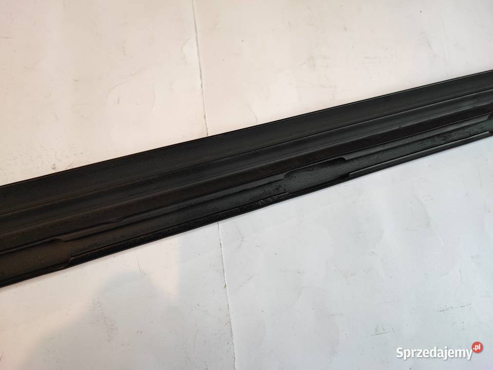 Listwa dolna drzwi Audi A3 8L wersja 3 drzwi osobowe Lipno