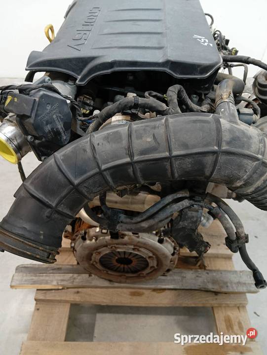 SILNIK KOMPLETNY DIESEL D4FB 16 CRDI Hyundai