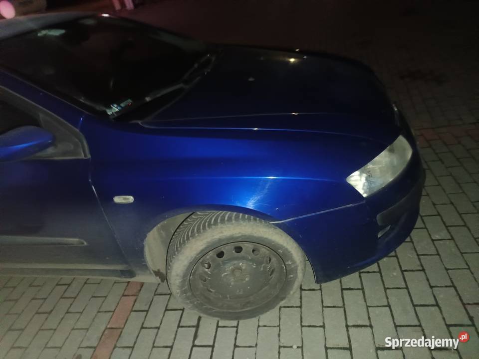 sprzedam samochód osobowy marki fiat stilo 1 6