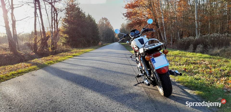 Triumph Bonneville T100 2012r 10000 zadbany Rok produkcji 2012 Kielce sprzedam