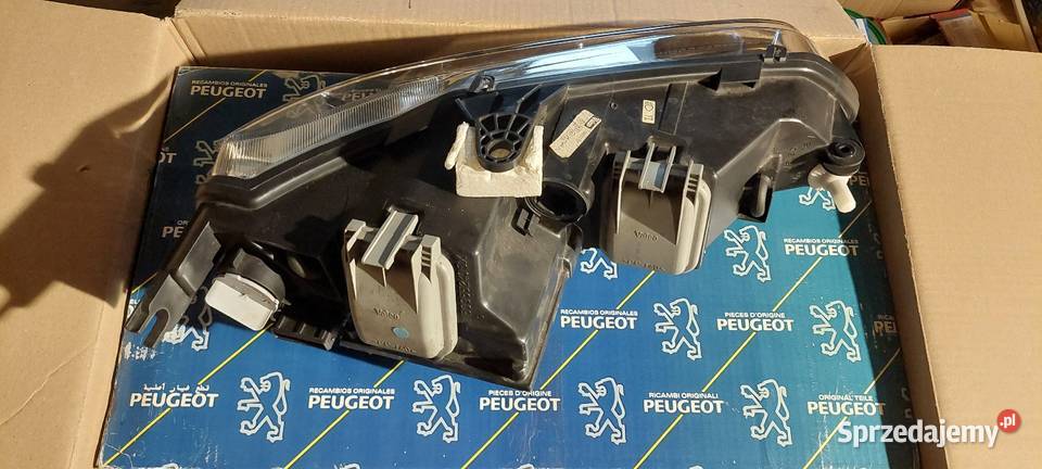 Lampa reflektor Peugeot 406 coupe lewy nowy Kalety sprzedam