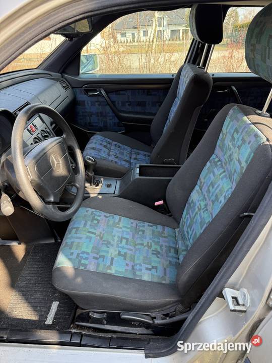 Mercedes C180 w całości na części podkarpackie Żyraków