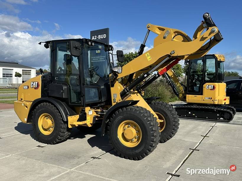 FABRYCZNIE NOWA ŁADOWARKA CATERPILLAR 906 pełny VAT wielkopolskie Tuliszków sprzedam