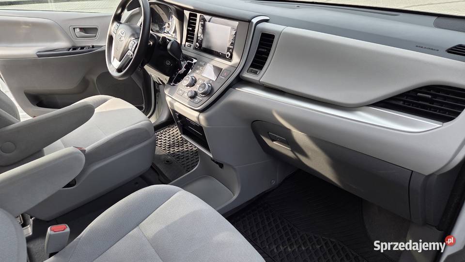 Toyota Sienna Super Stan Automat Van / Minibus małopolskie