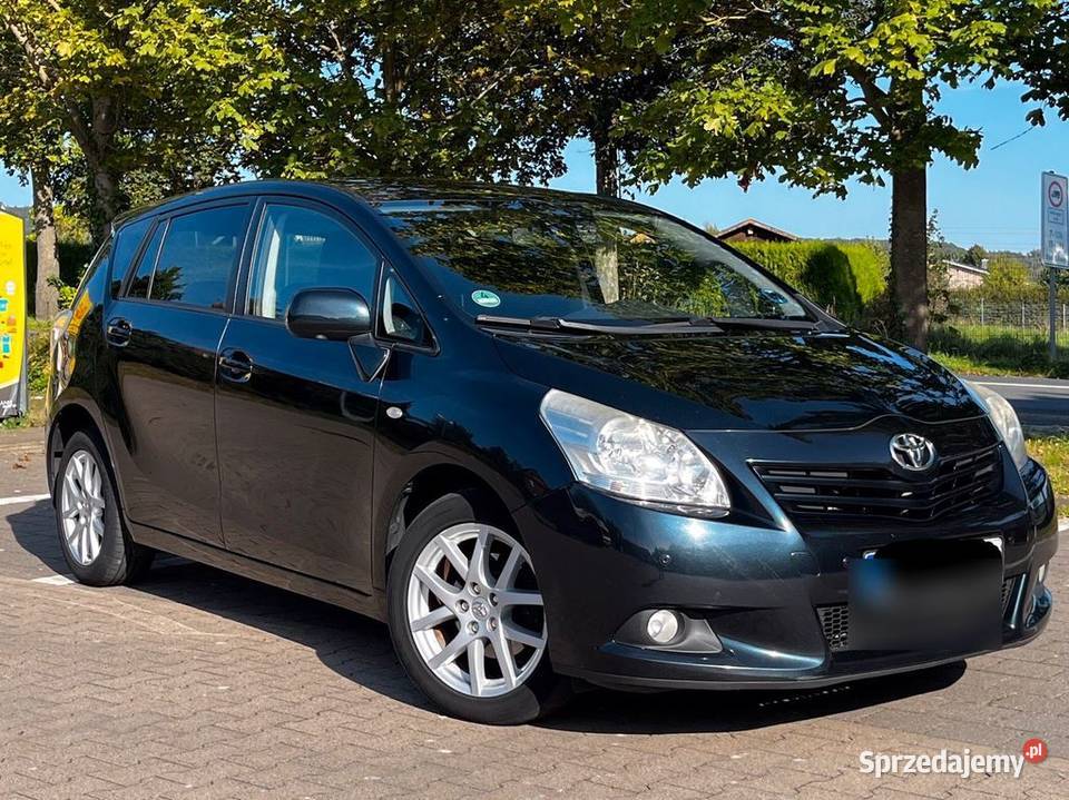 Toyota Verso 20d4d silnik idealny przeb 170 z Rok produkcji 2013 Tarnów