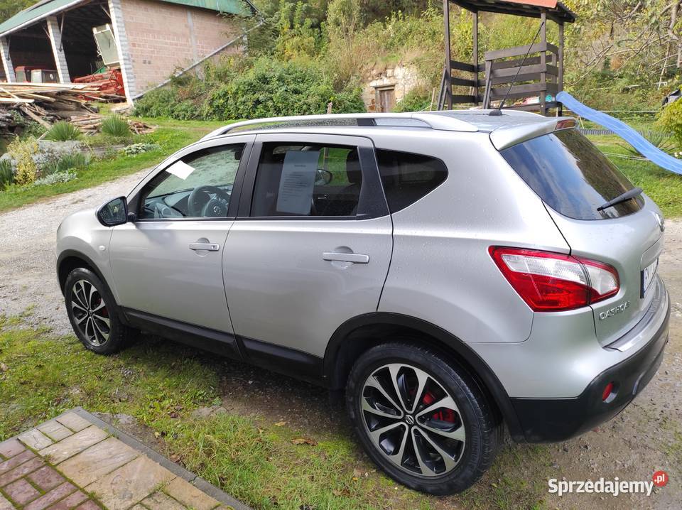 Nissan Qashqai benzyna bogate wyposażenie nieuszkodzony podkarpackie Rzeszów