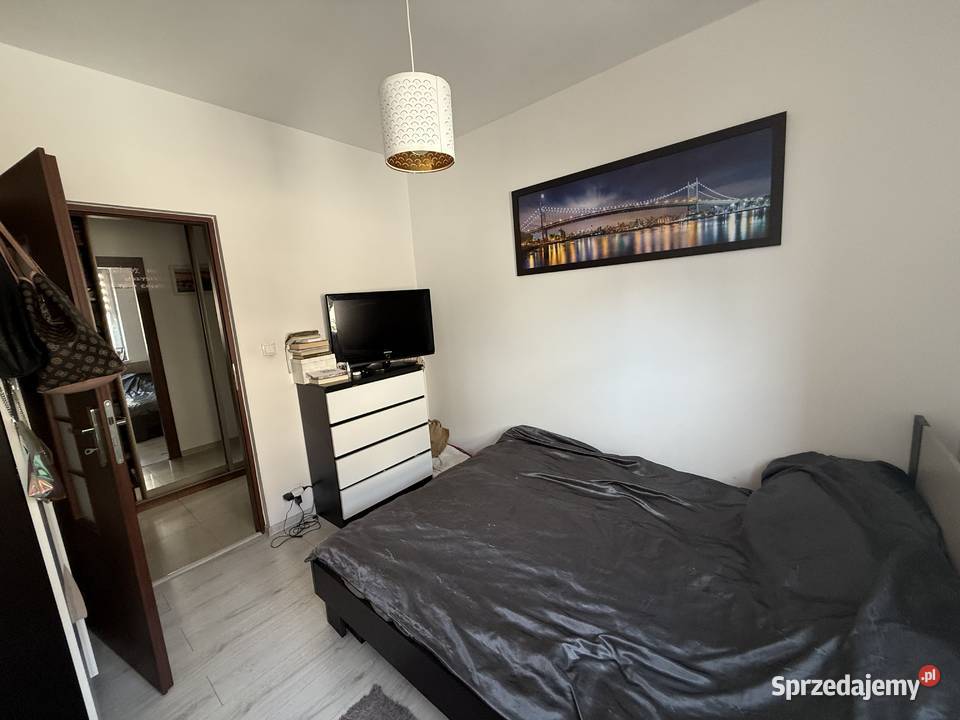 Sprzedam mieszkanie 3 pokoje balkon 60m2 Marki garaż sprzedam