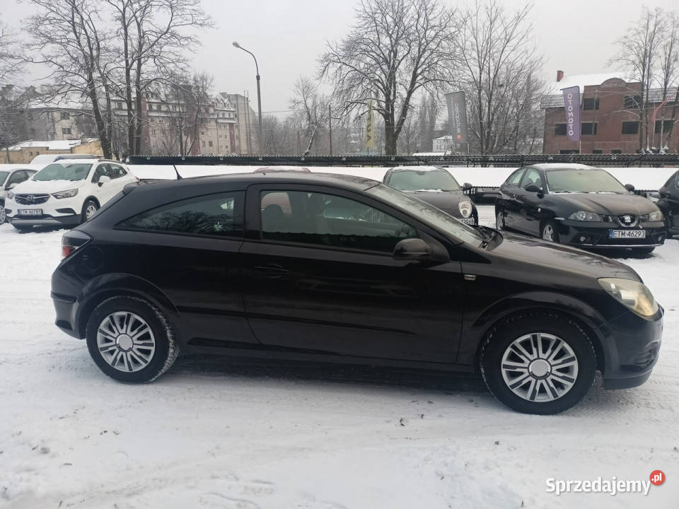 Opel Astra GTC III zadbane niski przebieg H isofix Tomaszów Mazowiecki sprzedam