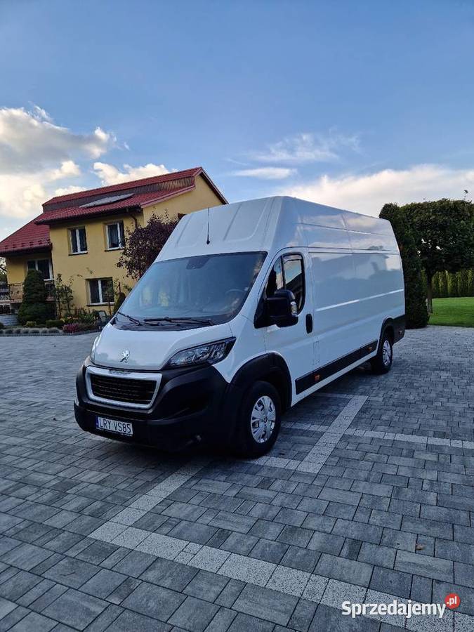 Wynajem bus busa dostawczego wypożyczalnia Sobieszyn wynajem auta