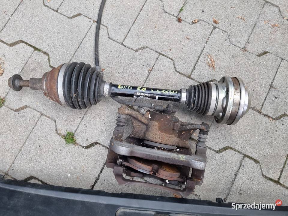 Audi A3 8V 8V5 Gril Atrapa Grill Znaczek Quattro Rok produkcji 2016 małopolskie Skawina