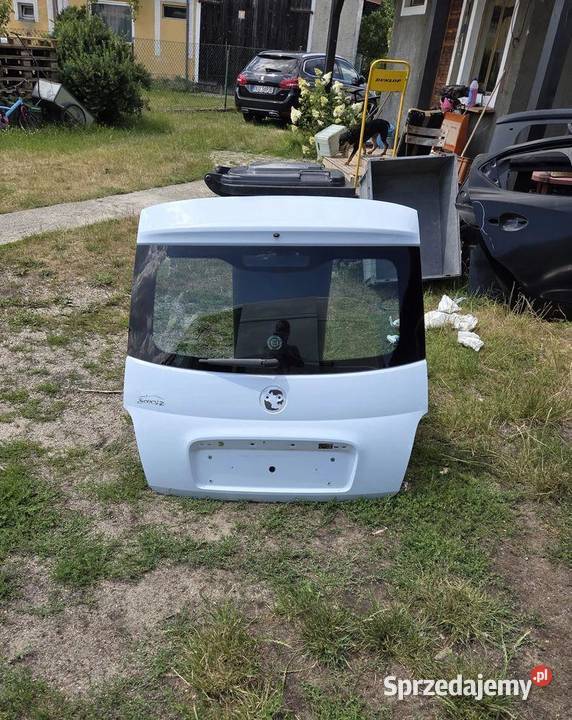 Klapa tył tylna pokrywa bagażnika Fiat 500 2008