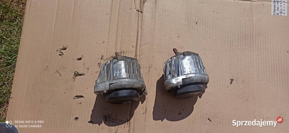 bmw e90 xdrive poduszki silnika komplet Pozostałe Imielin