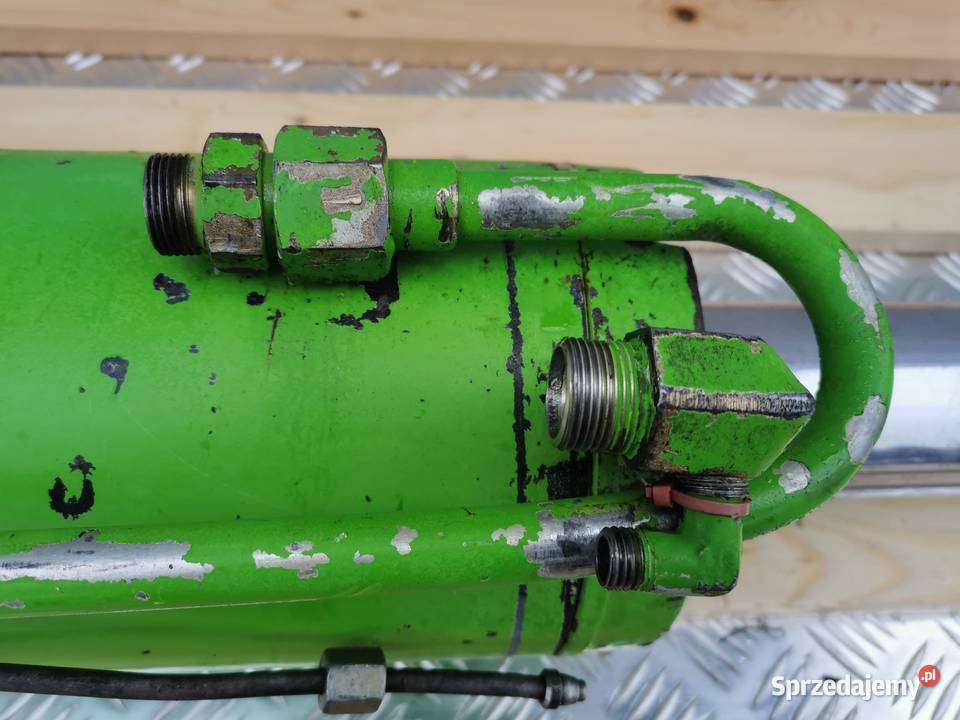 Cylinder hydrauliczny poziomowania Merlo P łyżki Motoryzacja Wilkowo sprzedam