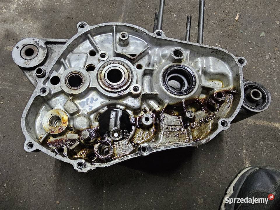 Yamaha DT 80 lc2 kartery połówki blok silnika dolnośląskie Jelenia Góra