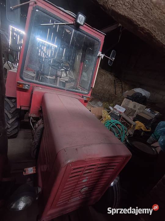 Ciągnik T25 uszkodzony Skrzynia biegów Manualna Kutno sprzedam