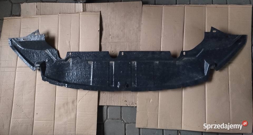 8V41A8B384AC Ford Kuga MK1 Dolna osłona chłodnic osobowe Chrzanów