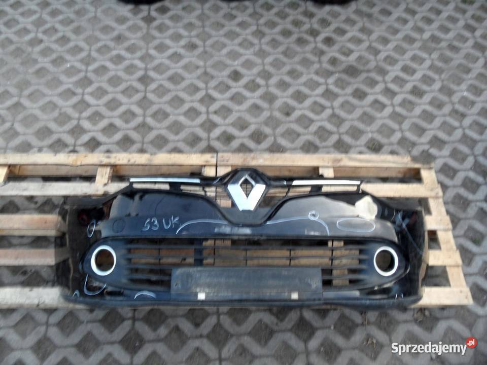 RENAULT CLIO IV 14r zderzak przód