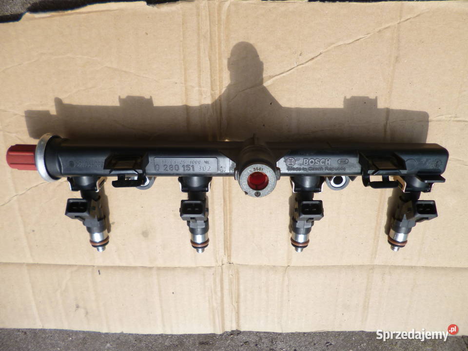 Fiat Tipo II 14 16V 95 2016r Listwa wtryskowa Łochów