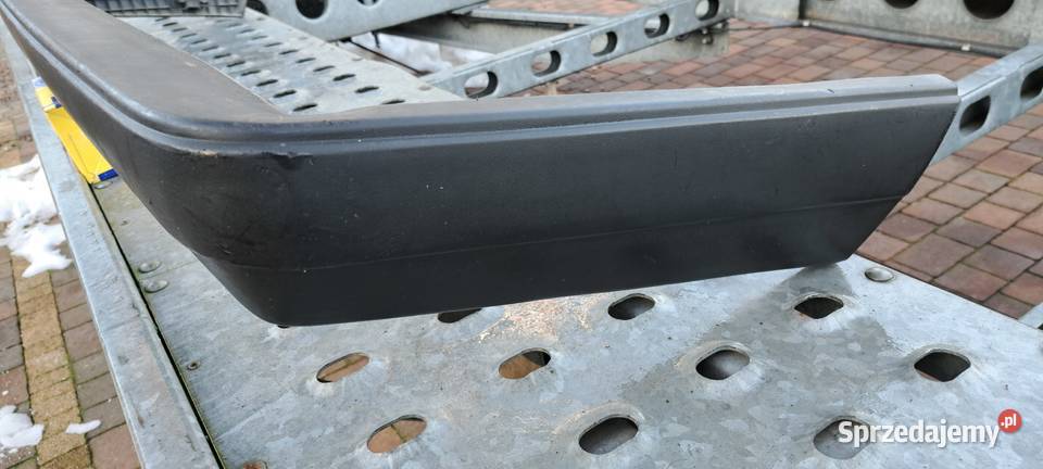Zderzak tylny 811807417 Audi 80 B2 przedlift Luzino