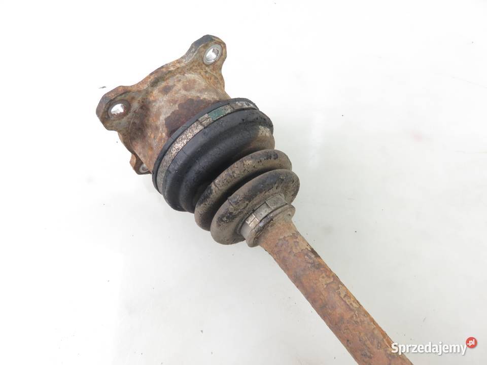 PÓŁOŚ PRAWA TYLNA TOYOTA RAV 4 I 20 4WD 3SFE