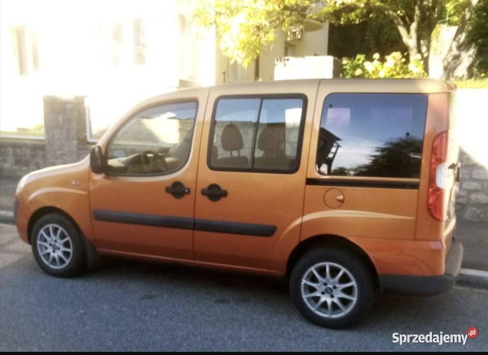 FIAT DOBLO 19 JTD 105 230 1 JEDYNY WŁ 100 welurowa tapicerka Lipsko
