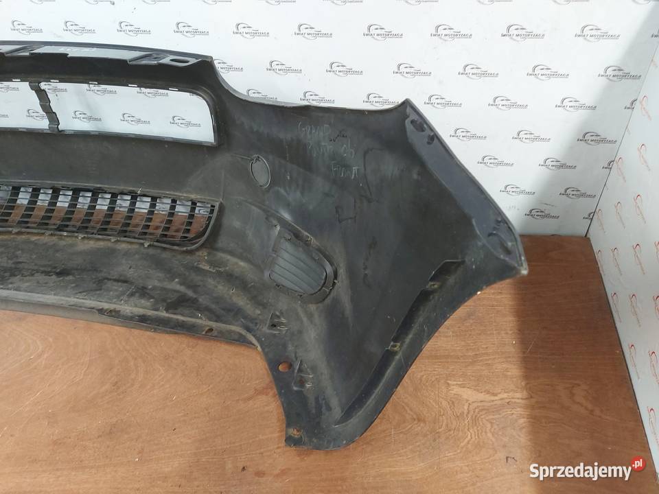 FIAT GRANDE PUNTO zderzak przód 735409096 osobowe Kielce sprzedam