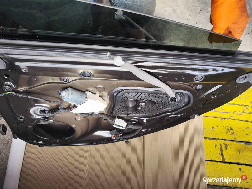 Audi A7 Drzwi Prawe Przednie i Tylne LY8X części blacharskie Lublin sprzedam